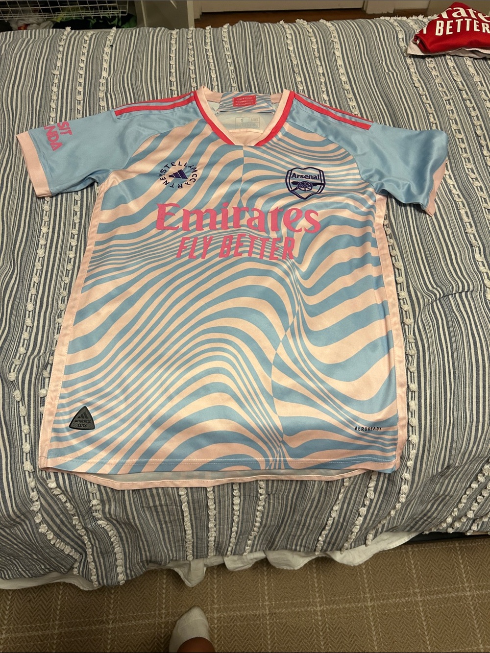 Arsenal authentic women’s jersey 23-24 never worn.